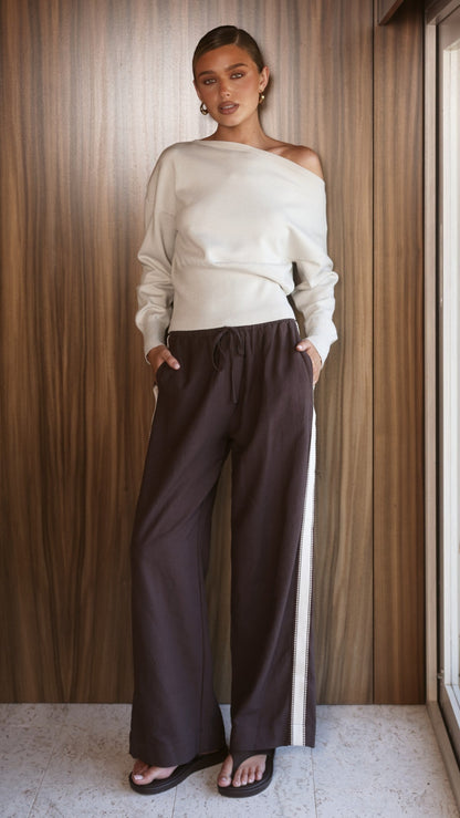 Talia Off Shoulder Top - Taupe
