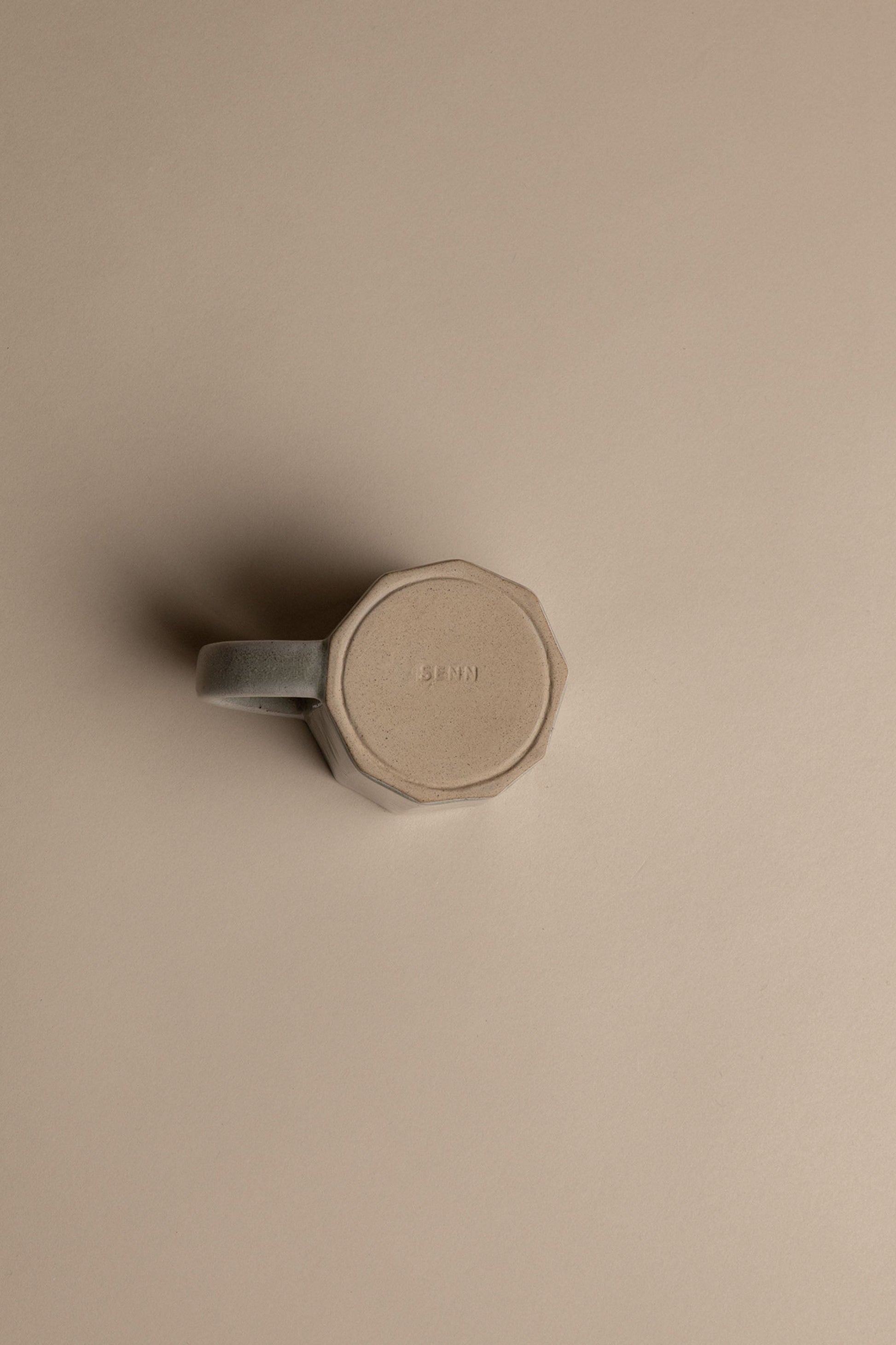 ASHEN MUG