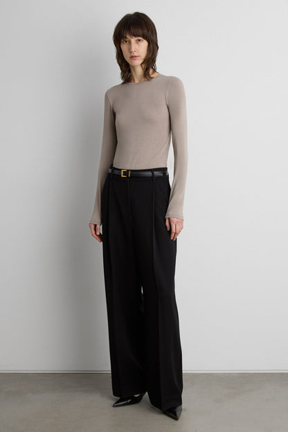SOFT CLASSIC LONG SLEEVE TOP