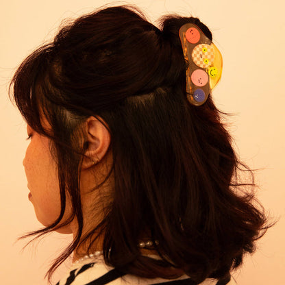 Carolyn Suzuki Hair Claw - Faces