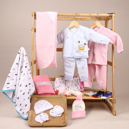 Hospital Kit For Newborn Baby | New Born Baby Essentials Gift Combo | 20 Items | 0-6 Months | Mixed Design