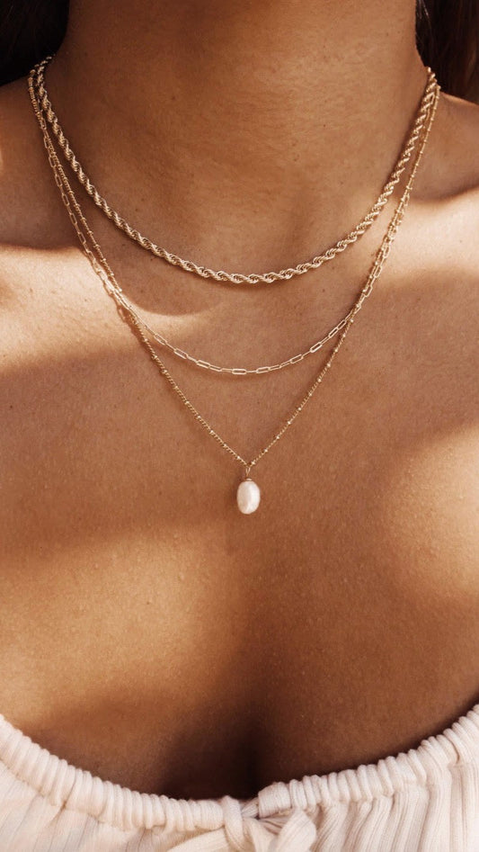 Wenda 14K Gold Necklace - Gold / Pearl