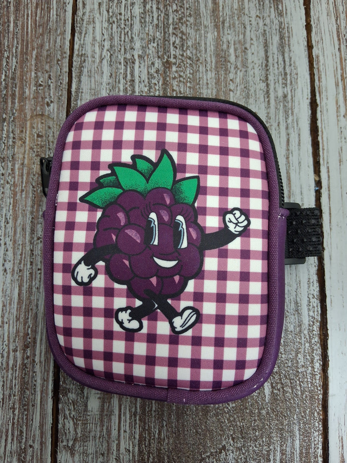 KNOTT'S BERRY FARM BETTY BOYSEN DRINKWARE POUCH