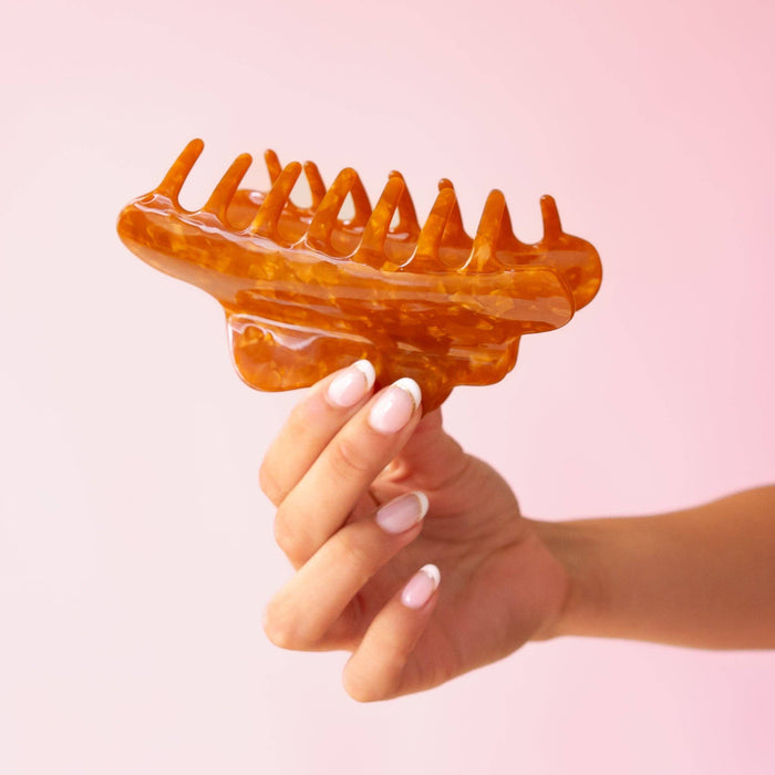 Sunshine Studios Wavy Hair Claw | Brown Sugar