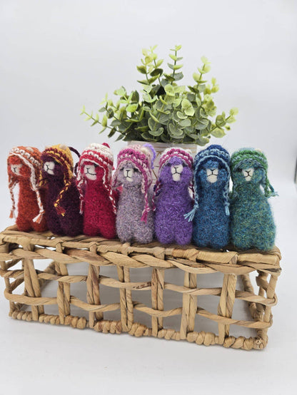 WUAMAN Handmade Alpaca Ornament
